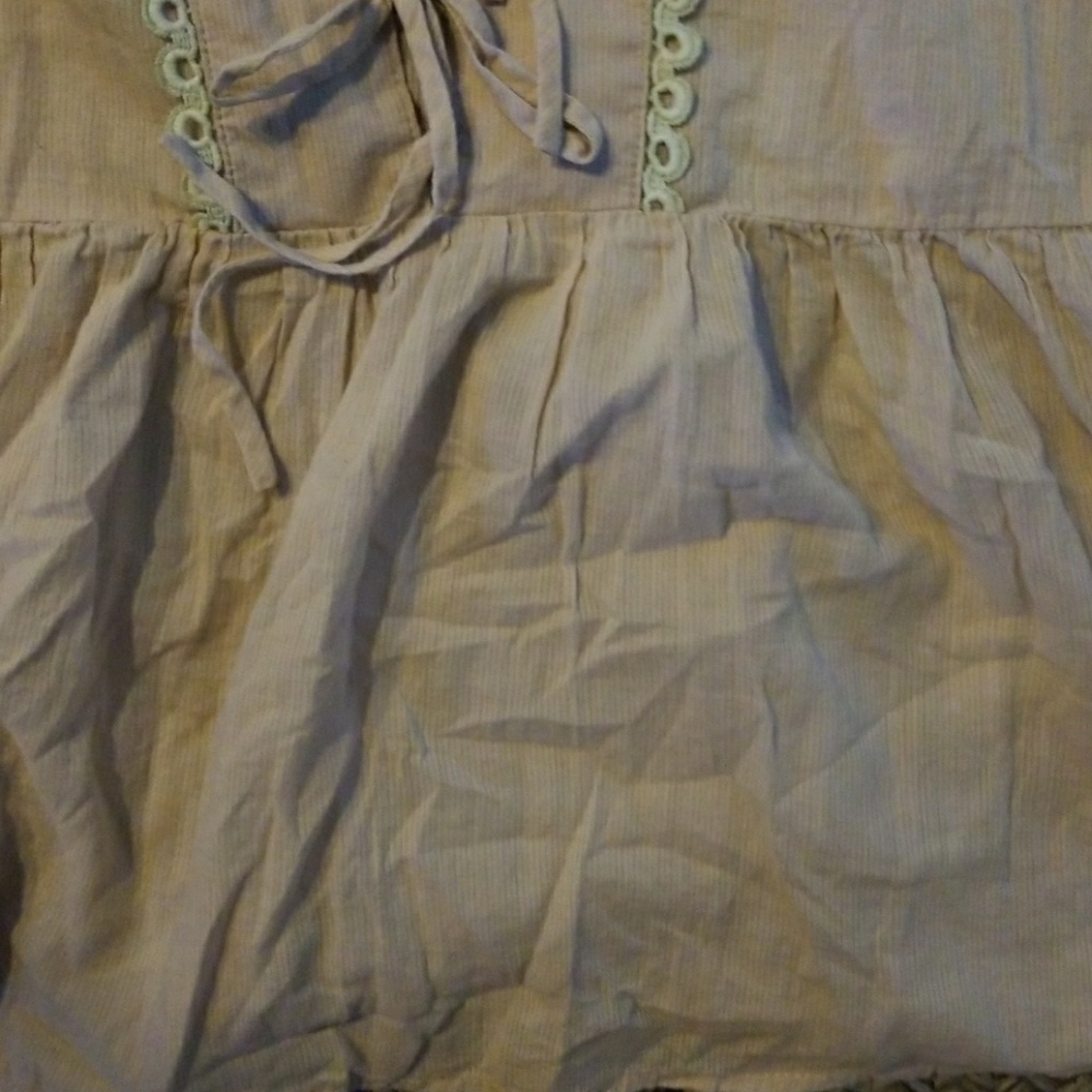 Pretty top - Picture 4 of 5